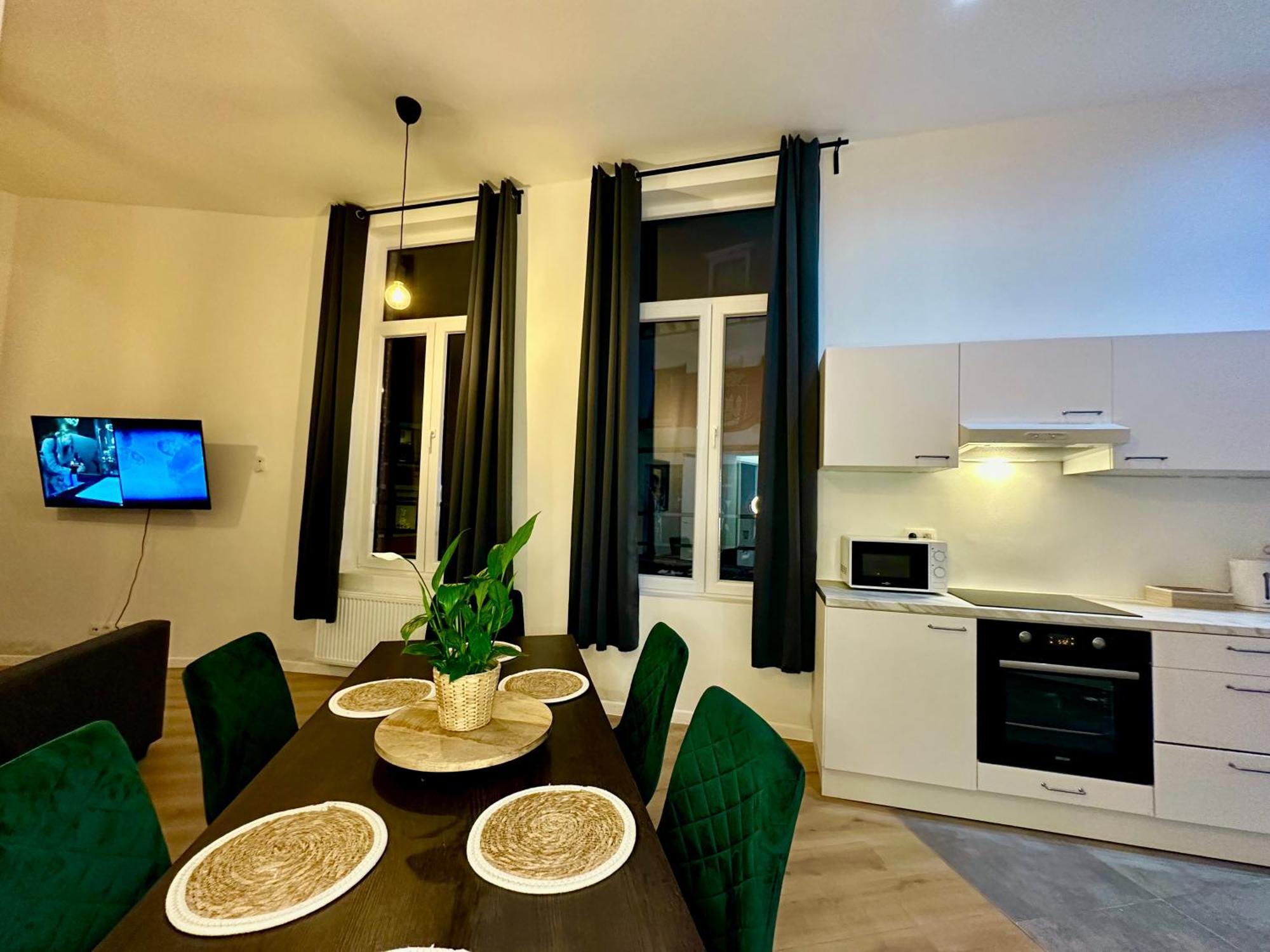 Luxury Suites Mons By Rikas Hotels Exterior photo